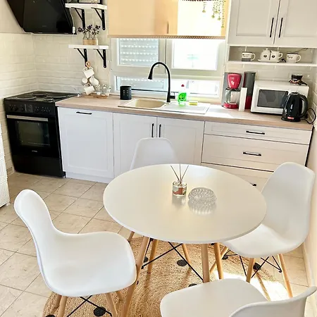 Davanti Al Mare * エパノミ