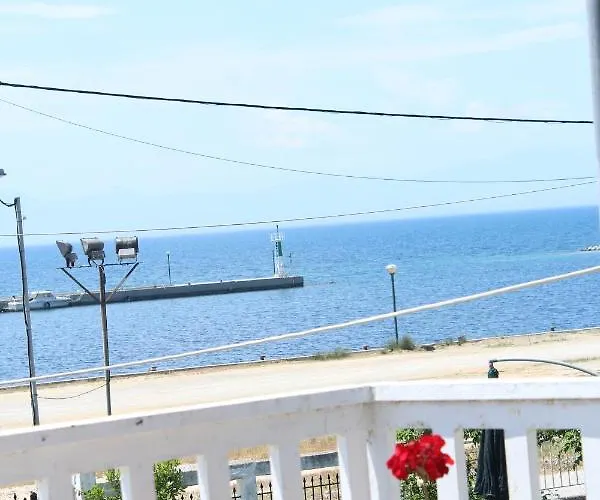 Апартаменты Davanti Al Mare *