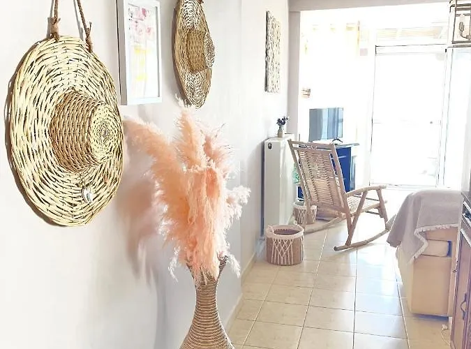 Davanti Al Mare Apartamento Epanomí