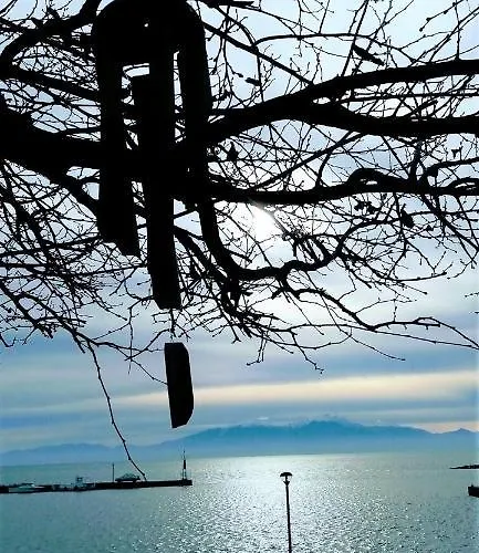 公寓 Davanti Al Mare 埃帕诺米