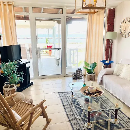 Davanti Al Mare * Epanomi